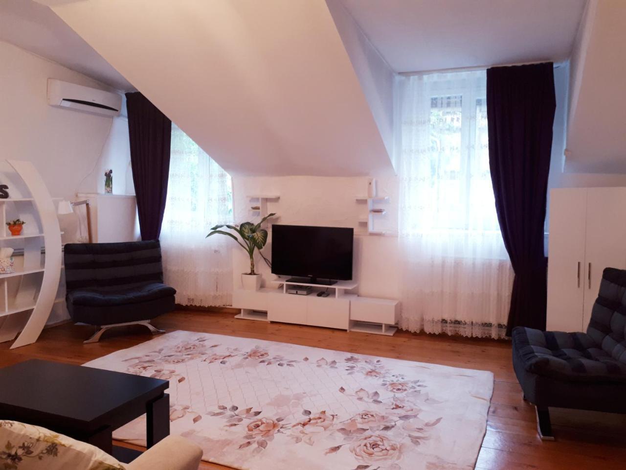 Karin House Apartment Tbilisi Luaran gambar