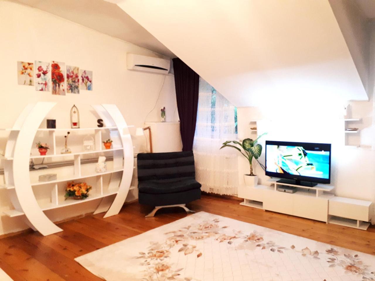 Karin House Apartment Tbilisi Luaran gambar